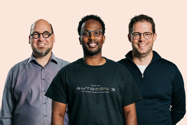 Three colleagues from our connectivity team